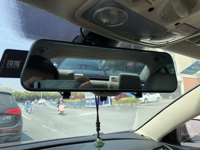 大家使用反馈凌度HS880行车记录仪怎么样，老铁诉说使用全过程