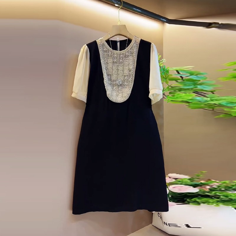香港大尺码女装圆领钉珠暗花拼色假两件洋装胖mm显瘦减龄休闲裙夏