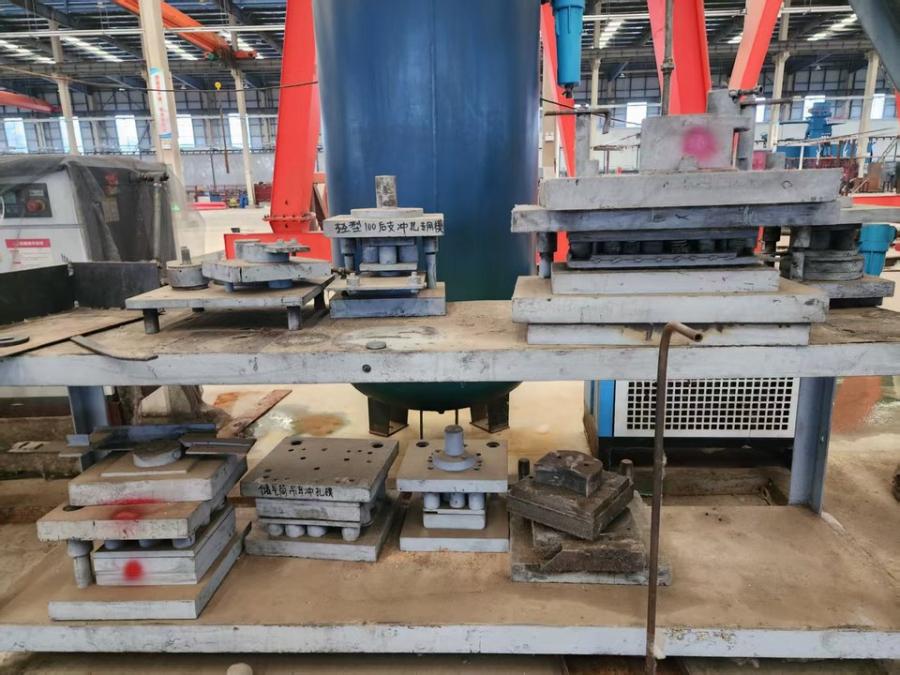 11月18日阜阳公司名下一批模具网络拍卖公告