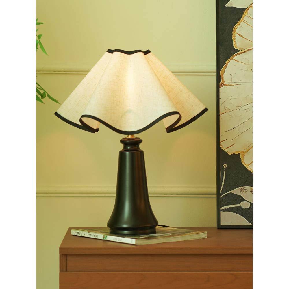 黑色布艺法式复古轻奢氛围灯简约现代卧室床头柜中古感台灯