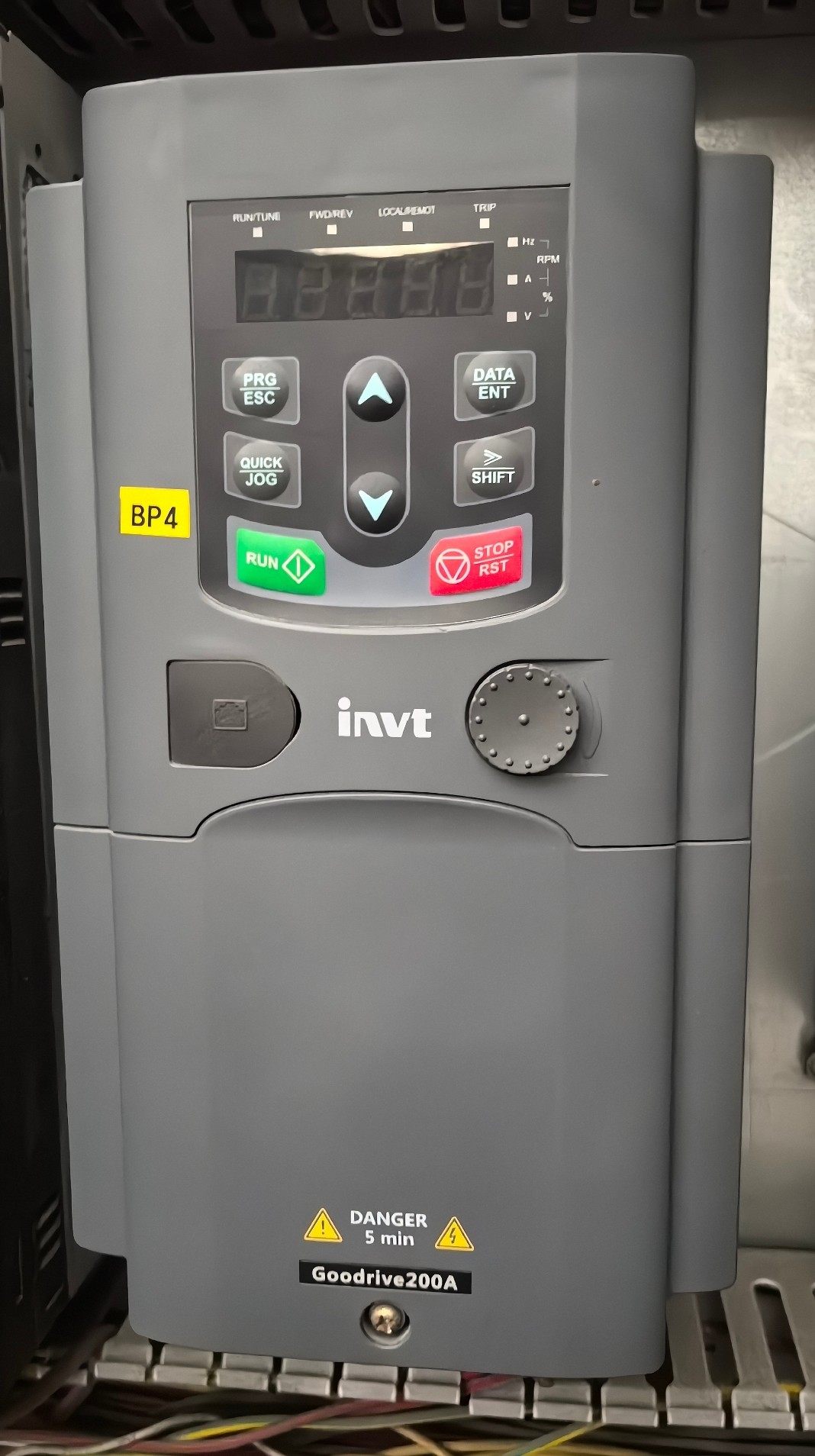 英威腾变频器5.5KW/7.5KW，GD200A-5R5G/