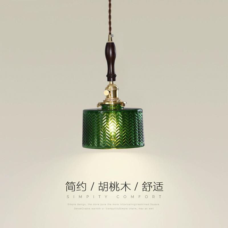 法式复古玻璃吊灯极简民宿卧室过道灯阳台吧台酒吧单头绿色小吊灯图片