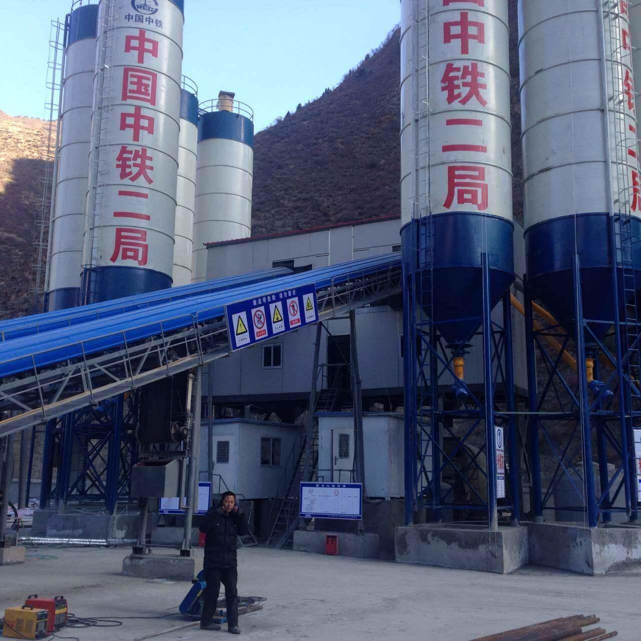 产地货源混凝土设备厂家搅拌机配件叶片衬板搅拌臂刮刀配件