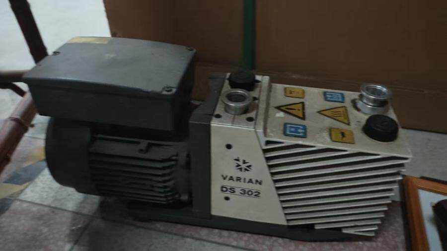 3月27日北京【京械3653】单位淘汰报废处置真空泵一台网络拍卖公告