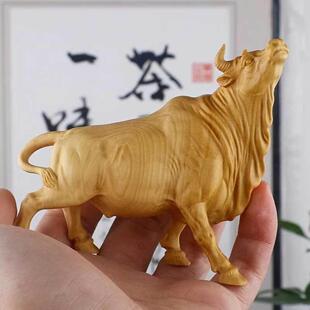 小叶黄杨朝天牛摆件牛气冲天实木雕刻水牛老黄牛斗牛桌面饰品文玩