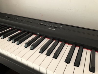 初学者吐槽下雅马哈电钢琴P125怎么样?音质效果好吗,评测