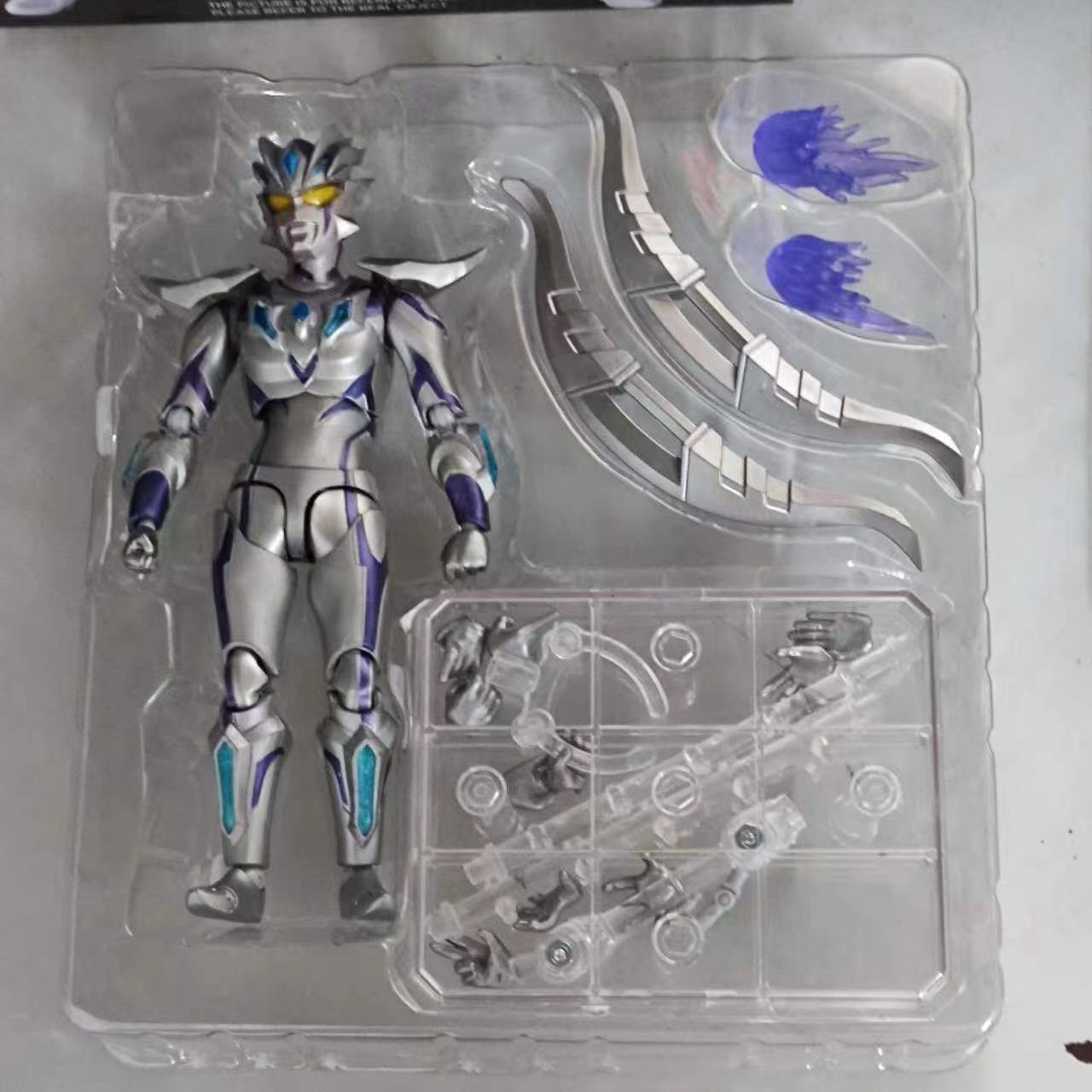 奥特曼SHF清仓WD无限变形玩具