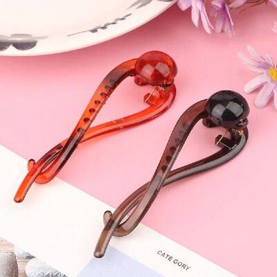 Retro S Shape Ponytail Twist Hair Clips Fashion