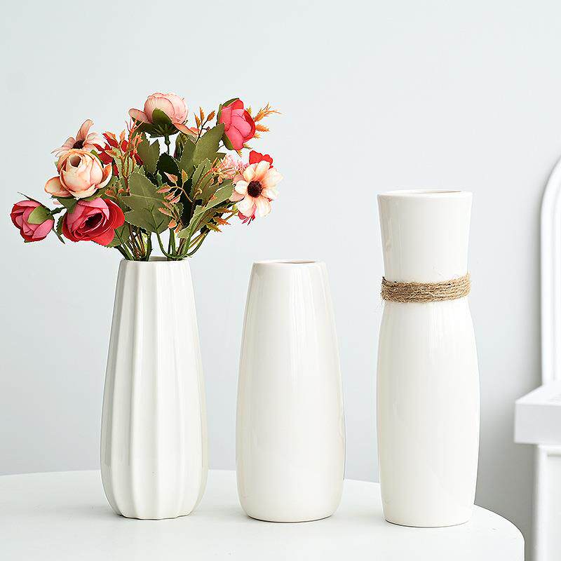 。中国红台面陶瓷花瓶装饰 红色喜庆结婚花瓶 白色现代简约玄关