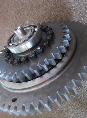 山推装载机铲车SL50W-1-2-3大超越离合器ZL50C202002二轴