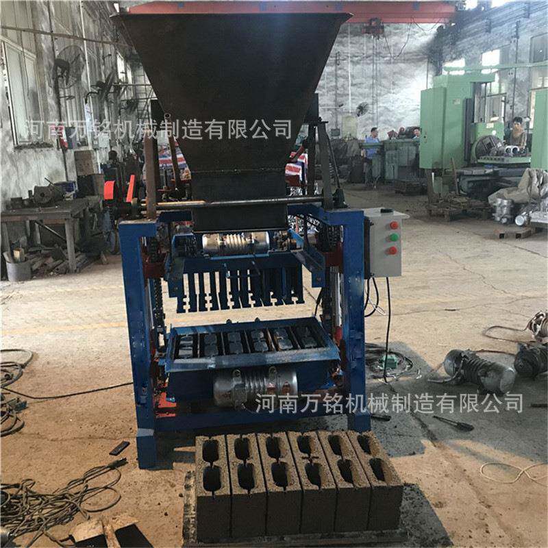 河南巩义4-35小型空心砖机一次6块12砖水泥空心砖多孔空心砌块机