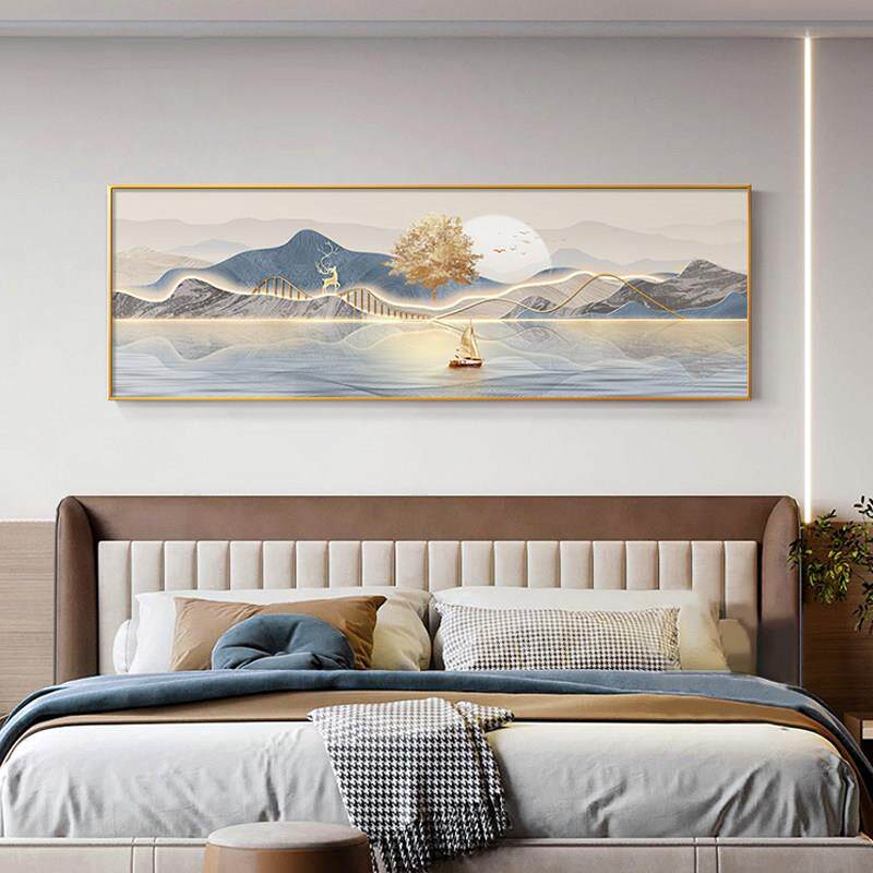 现代无障碍豪华卧室装饰画招财与麋鹿客厅背景壁画背金山主卧室床