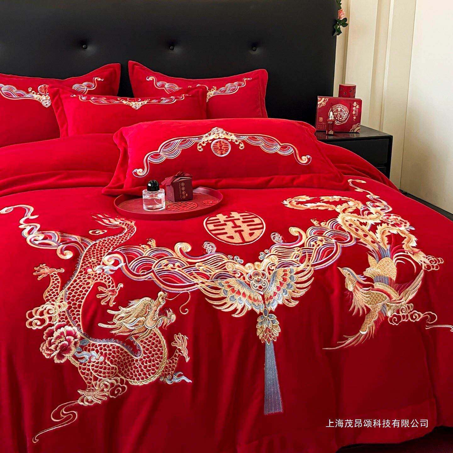 婚庆牛奶绒四件套冬季保暖红色床单被套加厚珊瑚绒结婚床上用品