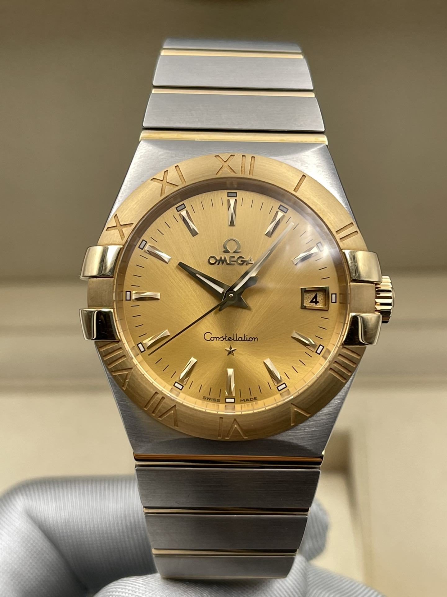 [9.8新]欧米茄星座手表18K金自动机械男表123.20.35.20.08.001