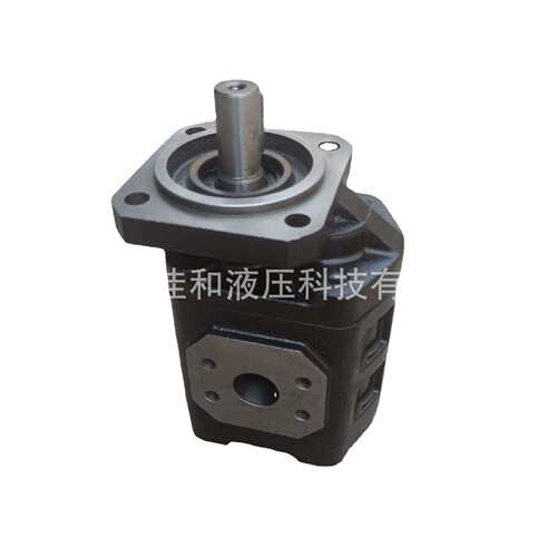 柳工835散热泵J1040 11C1657齿轮泵