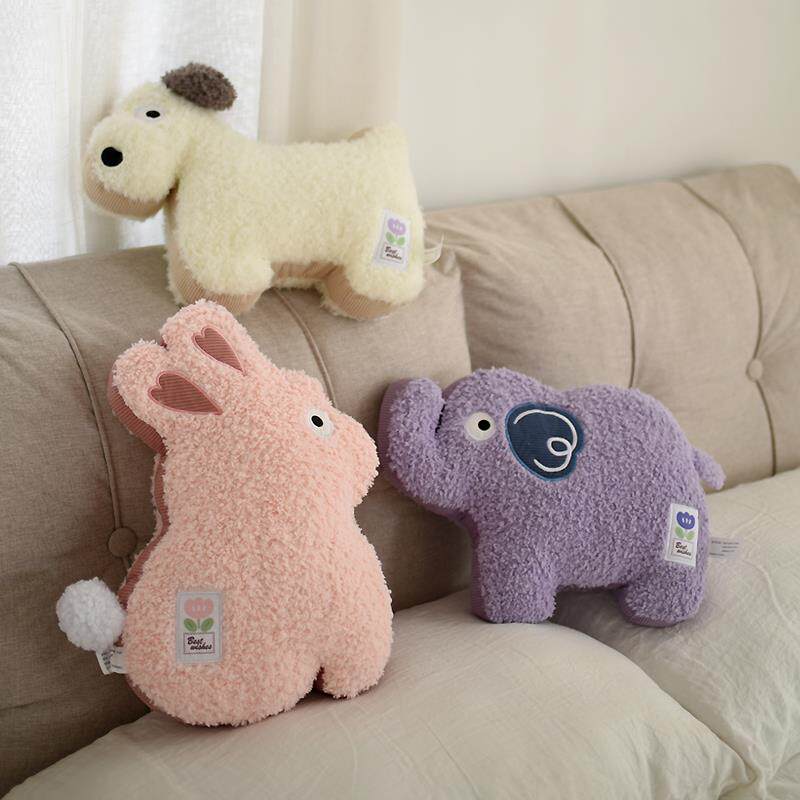 创意卡通大象抱枕毛绒兔子靠枕沙发卧室靠垫狗狗公仔宿舍摆件礼物