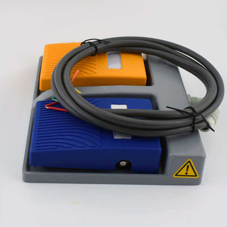 进口医用双联脚踏开关 凯昆HRF-M82 防水型脚踏板 铝合金地板IP68