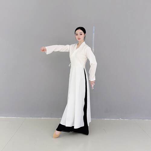 剑舞服装女 白色交领长袖演出服仙气飘逸古典风武侠风舞蹈服装