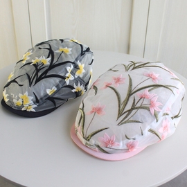粉色贝雷帽夏季女薄款网纱透气2021年民族风，帽子绣花朵鸭舌帽