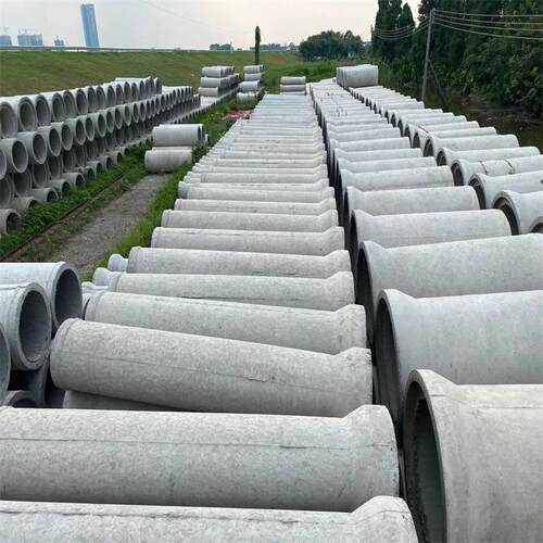 水泥管混泥土排水管不同规格承插水泥排水管钢筋混凝土排水管