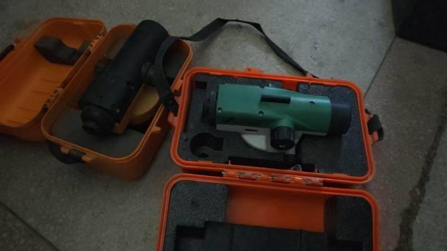 1月1日北京【京械8391】单位淘汰报废处置工程仪器两台网络拍卖公告