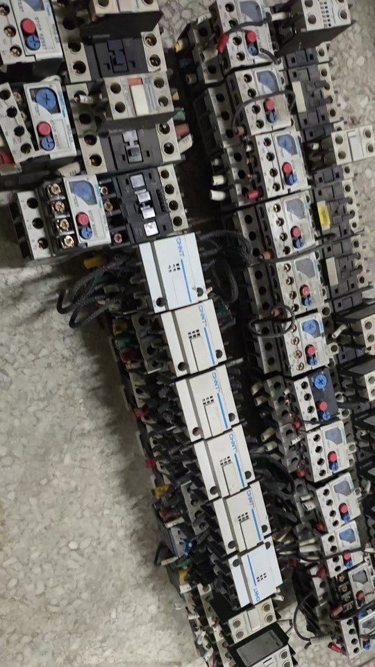 1月17日北京【京械9742】单位淘汰报废处置接触器一批24个网络拍卖公告