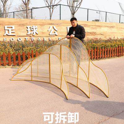 新款婚庆道具铁艺贴纱路引婚礼T台装饰假山围栏道具摆件舞台布置