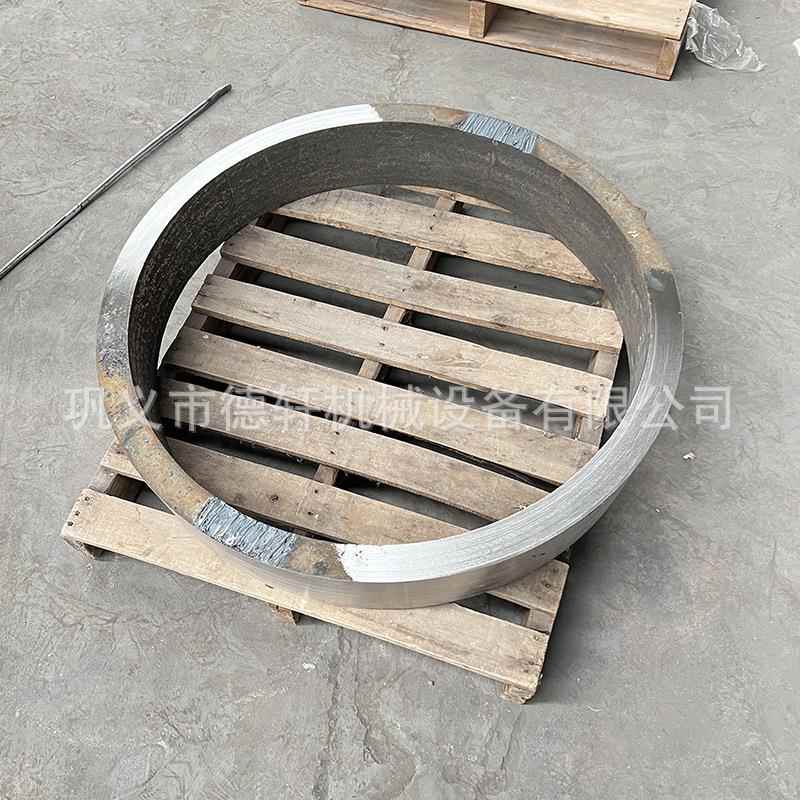 大量供应3016雷蒙磨磨辊总成雷蒙磨配件雷蒙磨磨环雷蒙磨易损件