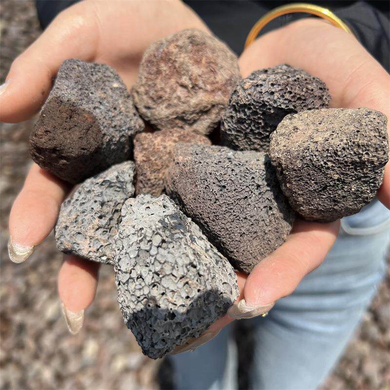 火山石滤料矿山直发人工生态湿地填料河道治理污水处理火山岩颗粒