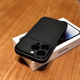 高级黑色奶油大视窗苹果15手机壳iPhone14Promax磨砂防指纹13全包防摔12软壳11直边男女镜头全包xs简约保护套