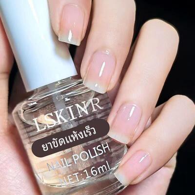 Clear nail polish Quick drying and glossy nail polish