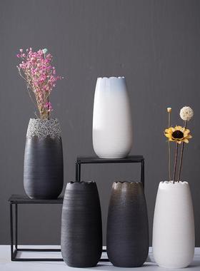现代简约陶瓷插花花瓶创意拉丝复古黑白色干花器北欧家居装饰摆件