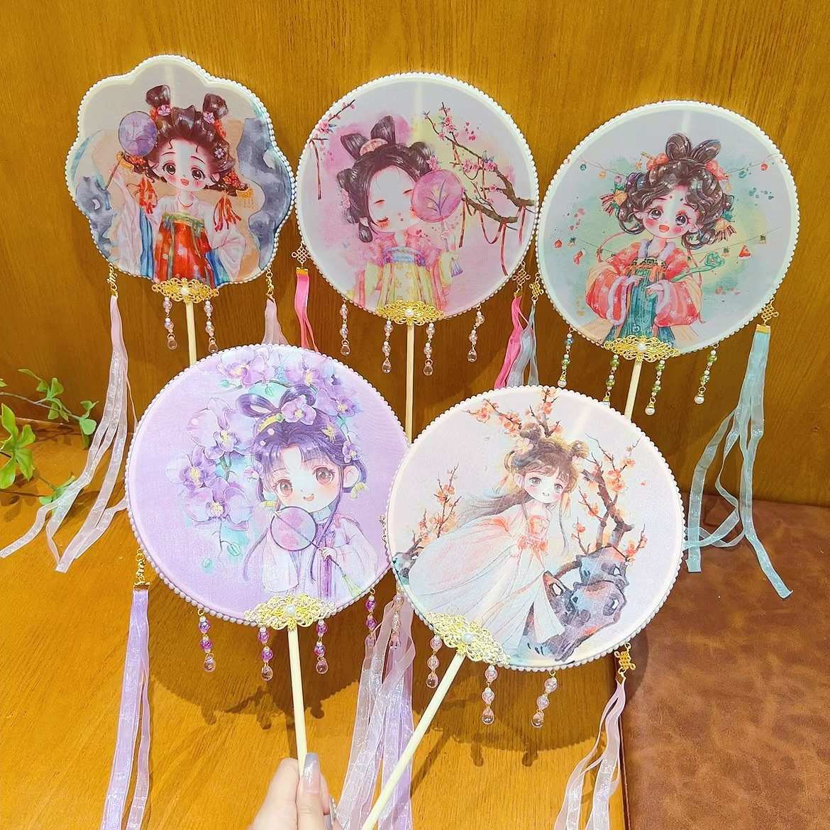 长舞蹈儿童汉服印花成人扇秀木柄古风走搭配拍照表演团扇旗袍扇子