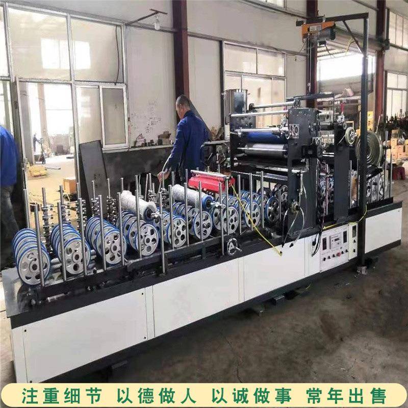 600型冷胶集成墙板护墙板自动贴面包覆机OSB竹香板热胶包覆机