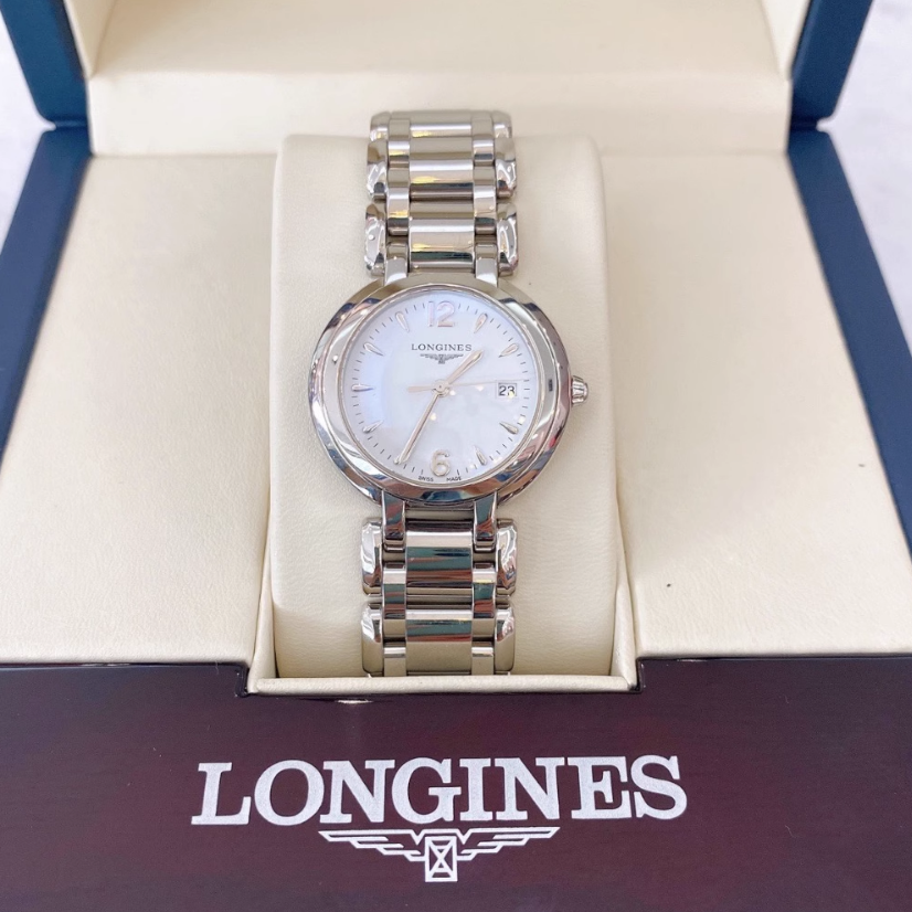 特价热销9.8新 浪琴心月系列精钢石英手表30MM女表L8.112.4.16.6