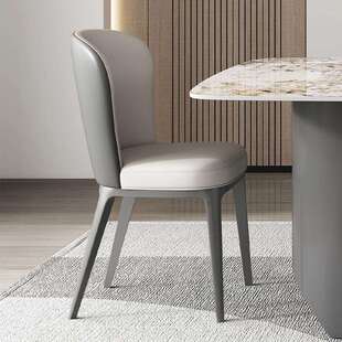 意式轻奢极简2026新款家用餐椅高端餐厅皮艺靠背设计师椅子网红款