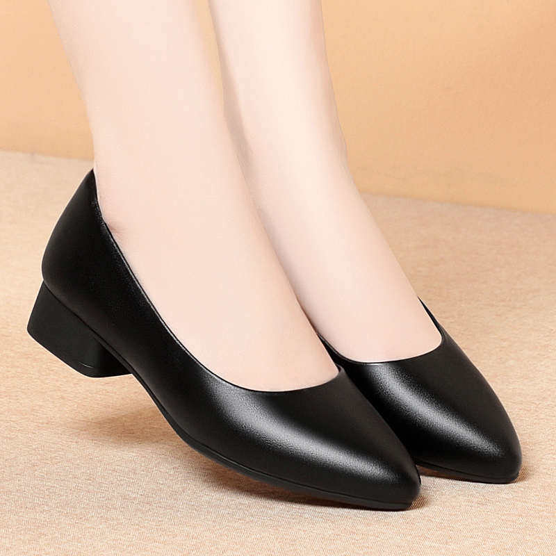 黑色工作鞋女春夏季职业工装鞋平底通勤皮鞋上班女鞋软底面试单鞋