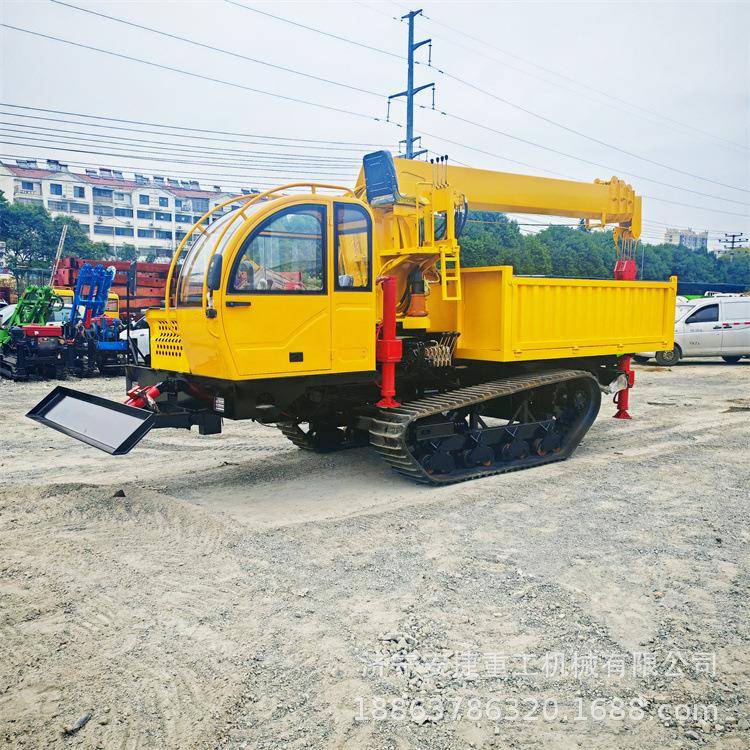 工程履带随车吊运输车 沙漠运光伏板平板车 6吨爬山虎随车起重机