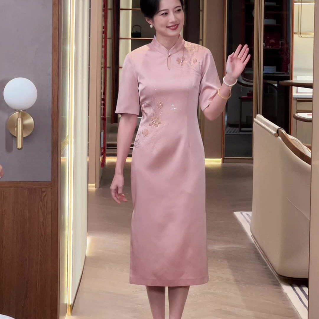 中年妈妈装中年女装连衣裙喜妈妈喜婆婆的礼服大码