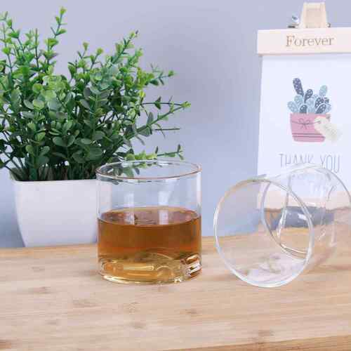 厂家供应车造型盛酒器高硼硅玻璃工瓶汽醒酒器家酒用TGS玻璃艺泡