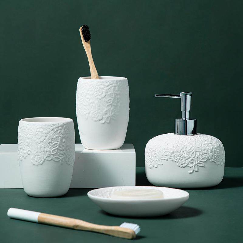 卫浴套装陶瓷漱口杯牙刷杯创意日用摆件浴室酒店套件生活沐浴用品
