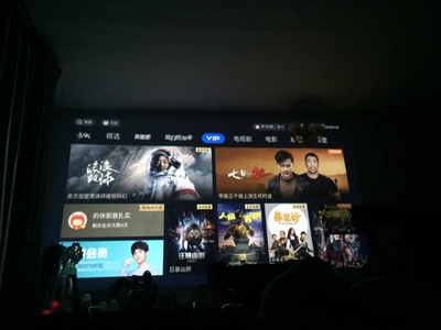 纠结欢乐投W50与坚果i6哪个好用？有区别吗？