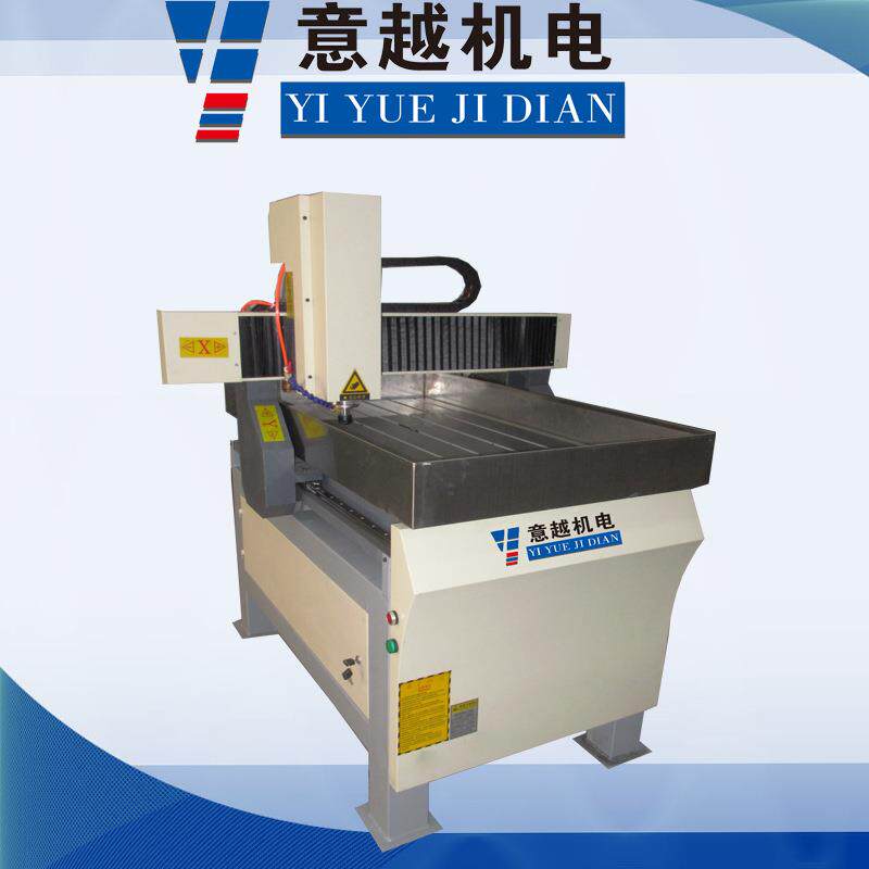 6090广告雕刻机亚克力双色板标识牌铭牌数控精雕机刻字电动