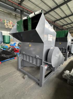 大型工业塑料薄膜轮胎矿泉水黑筐粉碎机塑料垃圾海绵破碎机