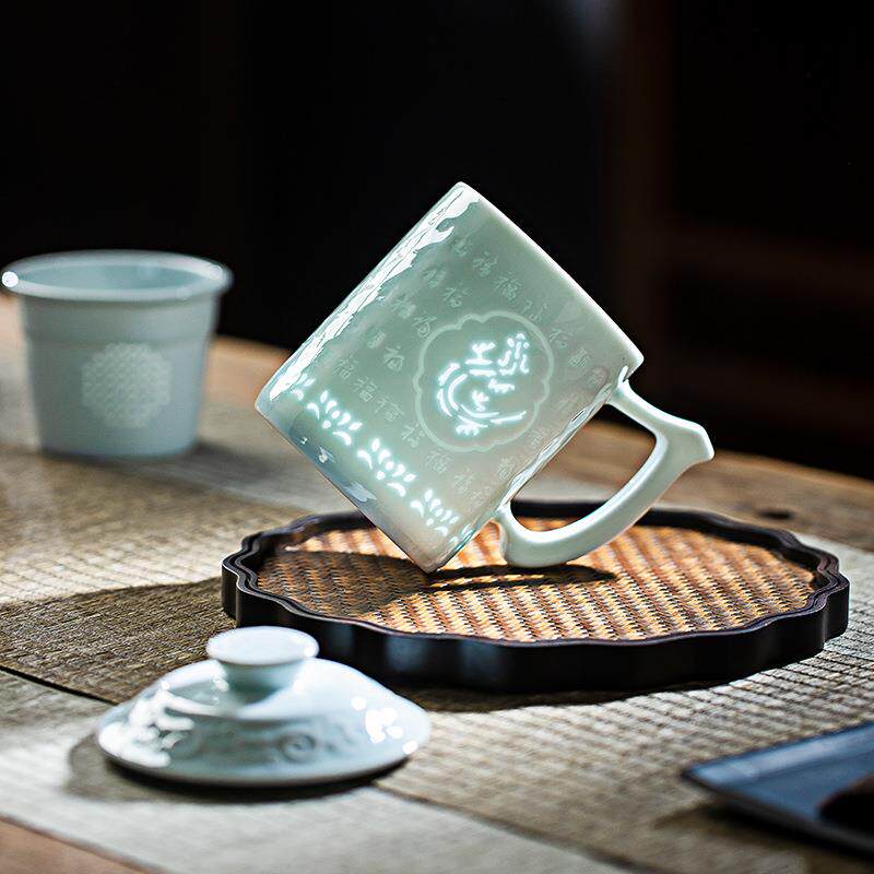 景德镇源头厂家十二生肖陶瓷雕刻玲珑过滤茶杯家用办公会议杯送礼