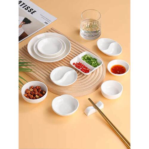 采购产品10件纯白陶瓷风味菜，配菜，调味酱油和醋菜，酱骨菜，餐