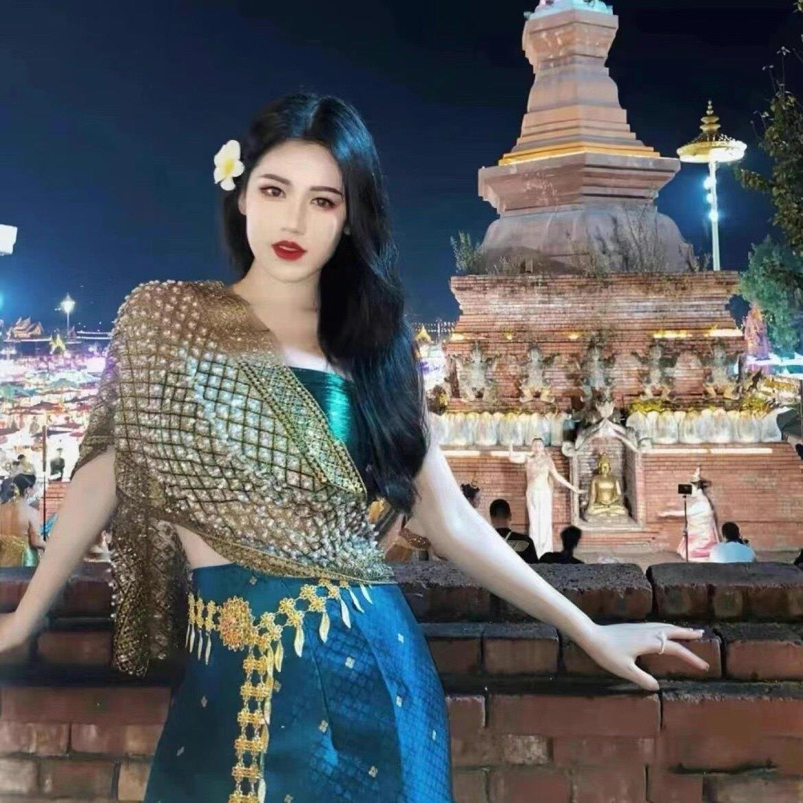 傣族民族服装女西双版纳旅游打卡舞台服拍照云南泰国网红6件套新