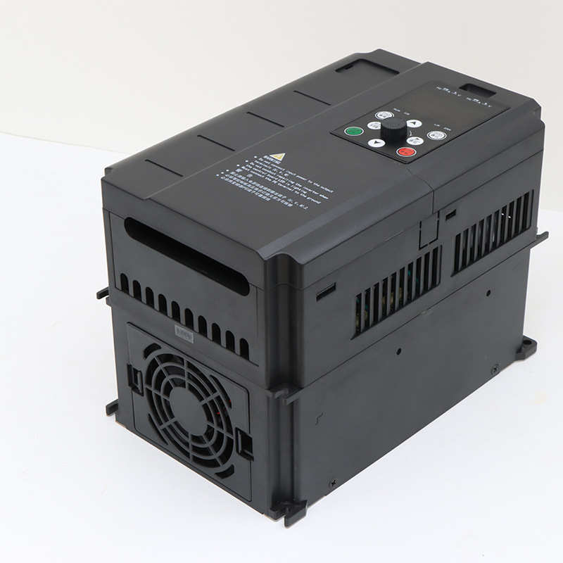 水泵控制箱太阳能变频器矢量水泵通用光伏 15kw厂家变频器变频器