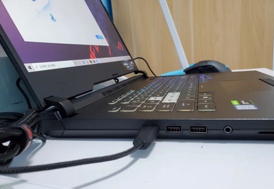 盘点报告:ROG魔霸3 九代酷睿i7使用4个月心酸经历曝光！买了不后悔