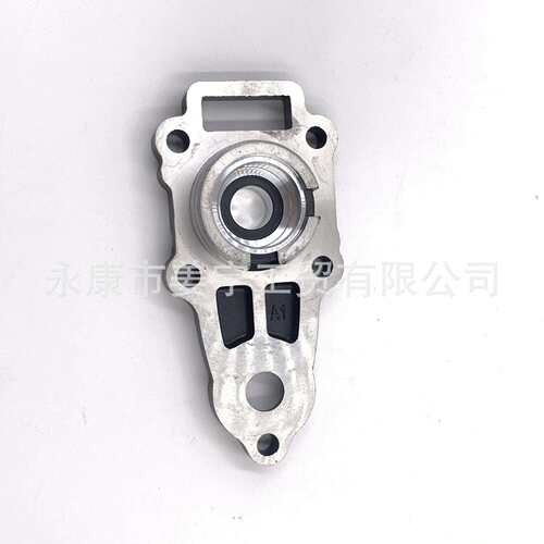 用于东发2冲89.8HP马力船外机齿轮箱大水泵座3B2-65017